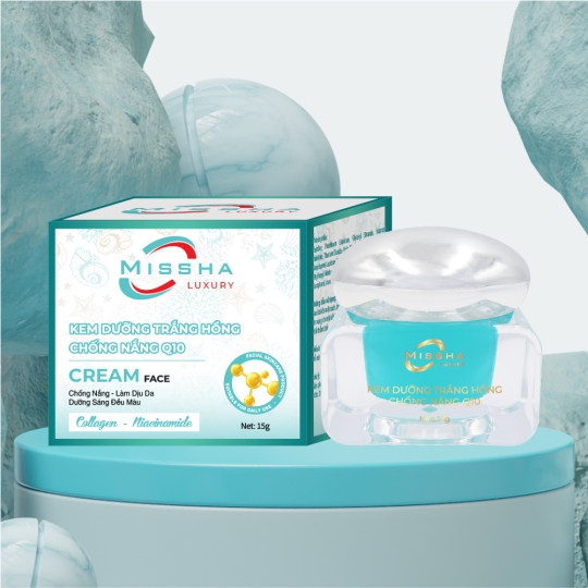 Missha Kem dưỡng trắng hồng chống nắng Q10 15g (Xanh)